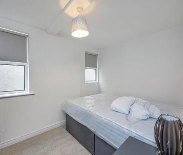 Apt 3, 27 Camden Street, Belfast, BT9 6AT - Photo 4