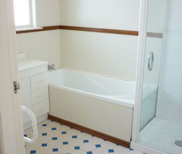 186 Waimumu Road - Photo 3