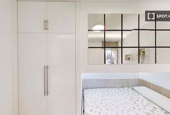 granada, Andalusia 18011