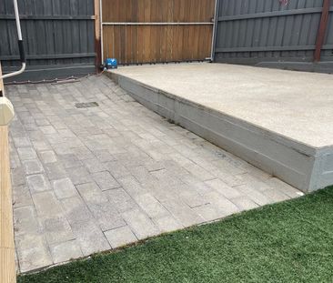 South Morang - Photo 1