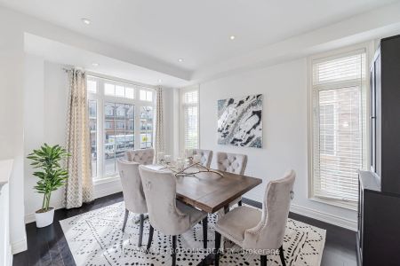 Condo Townhouse For Lease | W9246201 - Photo 4