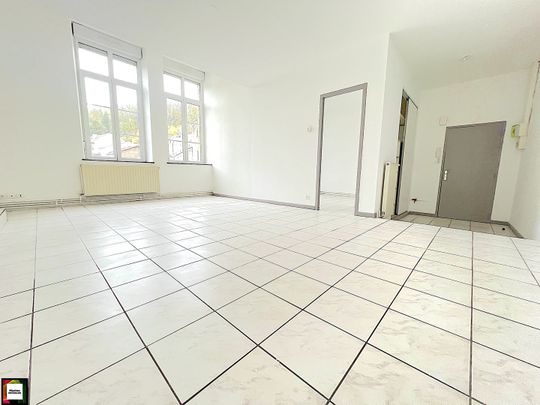 Location Appartement 3 pièces 77m² LONGWY 54400 - Photo 1