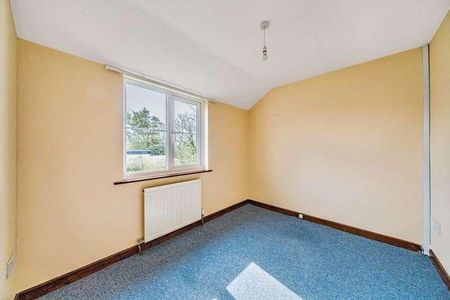 Manor Court, Bideford, EX39 - Photo 5