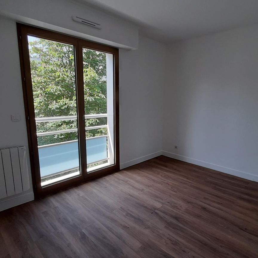 location Appartement F4 DE 90.48m² À LE CHESNAY - Photo 1