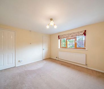 Fairefield Crescent, Glenfield, Leicester, LE3 8EJ - Photo 6