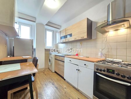 Kraków, Podgórze, Stare Podgórze, pl. Bohaterów Getta - Photo 3