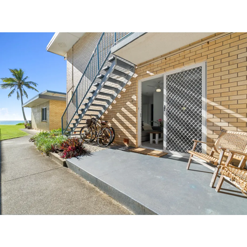1/146 Pacific Parade, Bilinga, Qld 4225 - Photo 1