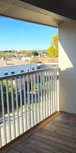 Location Appartement 1 pièce 30m² CASTELNAUDARY 11400 - Photo 3