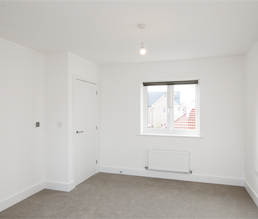 3 bedroom detached house to rent - Photo 3