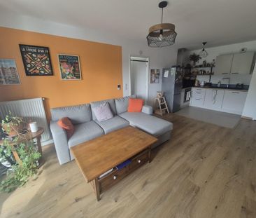 Location Appartement 2 pièces 46m² LOOS 59120 - Photo 2