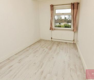 40 Whitehill Avenue, Bangor, BT20 4DY - Photo 2