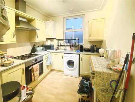 2 bedroom flat to rent - Photo 4