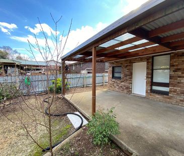 16 Macquarie Street, Goulburn, NSW 2580 - Photo 3