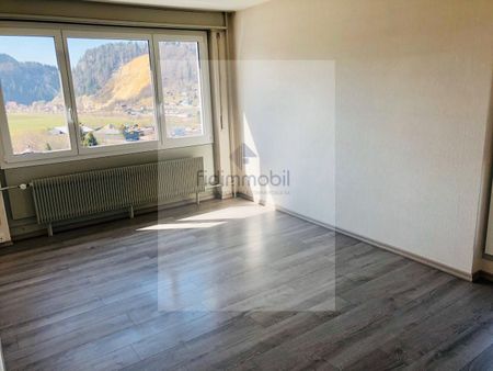 Le Corbusier 14, Le Locle, 3 pièces rénové dans quartier calme - Photo 3