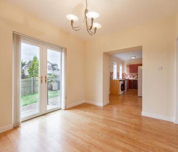 4 bedroom semi-detached house to rent - Photo 3