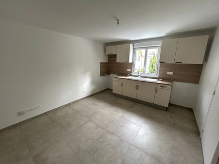 Location appartement 1 pièce, 32.00m², Vitry-sur-Seine - Photo 2