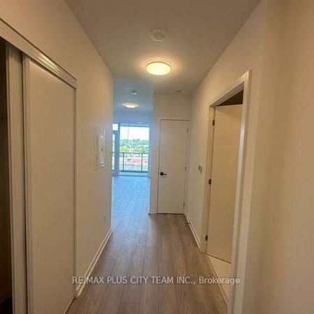 BRAND NEW 2 BEDS 1 BATH LUXURIOUS GALLERIA ON THE PARK INTERNET INCLD - Photo 3