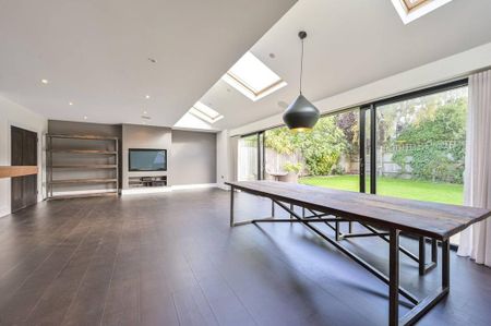 6 bedroom detached house to rent - Photo 5