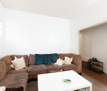 For Lease - 226 Richmond Street, London East, Ontario - Photo 2