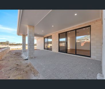 87 Broadmeadows Drive, Bushmead, WA 6055 - Photo 5