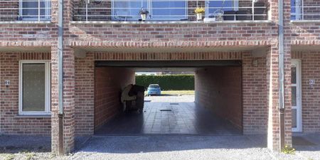 Appartement te huur in Ghlin voor € 595 met 1 slaapkamer - Photo 3