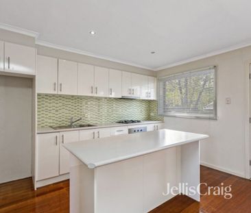 2/72 Speight Street, Newport VIC 3015 - Apartment For Rent | Domain - Photo 1