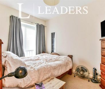 3 bedroom house to rent - Photo 2