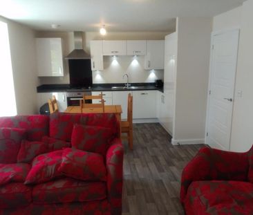 2 bedroom flat to rent - Photo 3