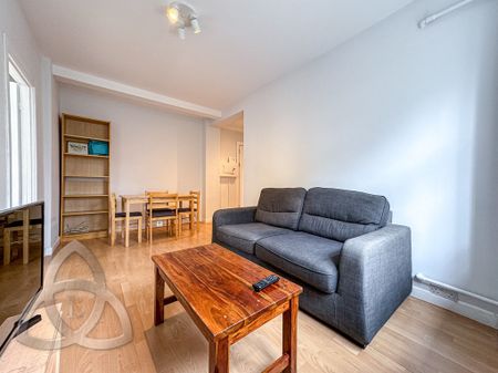 22 Abbey Road, St Johns Wood, London, NW8 9DP - Photo 2