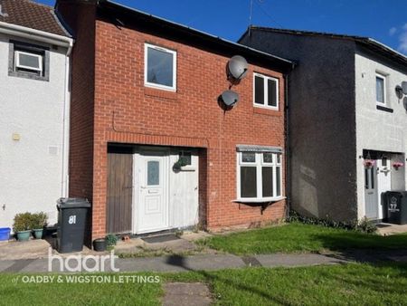 3 bedroom semi-detached house to rent - Photo 5