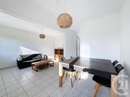 Location Appartement 2 pièces 47m² PONTHIERRY 77310 - Photo 2