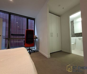 Fully Furnished 2B2B Apartment Near Southern Cross Station - Photo 4