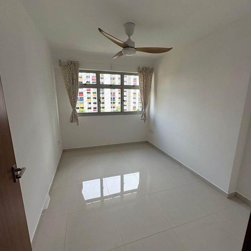 Blk 56 Teban View (Jurong East), HDB 4 Rooms - For Rent - Photo 1