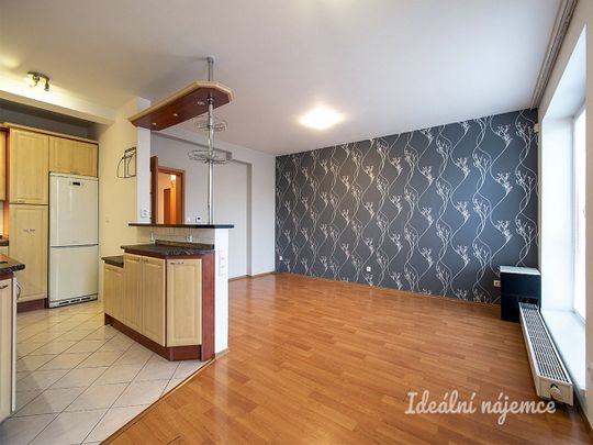 Pronájem bytu 3+kk 70 m² - Photo 1