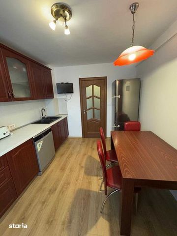Apartament de inchiriat, 3 camere decomandat, zona centrala, Bacau - Photo 4