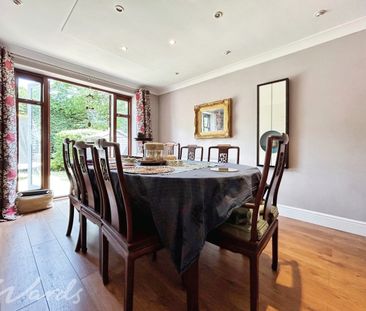 5 bedroom detached house to rent - Photo 6