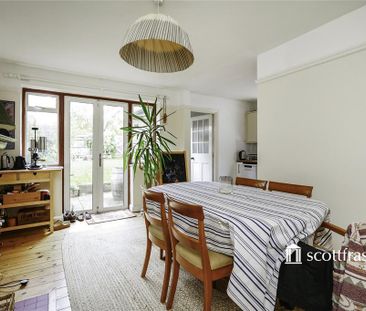 3 bedroom semi-detached house to rent - Photo 2