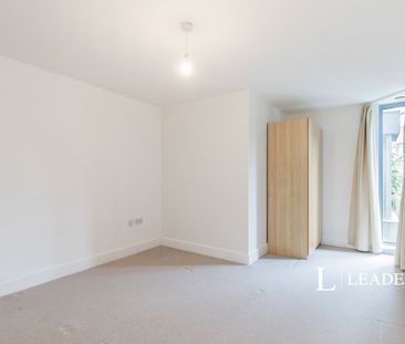 2 bedroom apartment to rent Whytecliffe Road South, Purley, CR8 - Photo 4