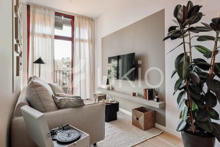 Apartamento de alquiler en Carrer de Floridablanca, Sant Antoni - Photo 3