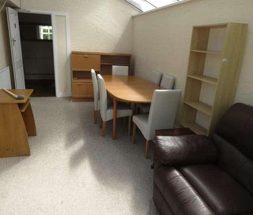 Bedroom Detached House In Wallisdown, BH10 - Photo 2