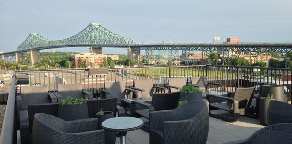 Magnifique bachelor style loft - 1400$/mois - tous frais inclus - il ne reste plus qu’à déposer votre valise - disponible le 1er Août 2025 - Photo 2