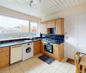 3 bedroom property to rent in Paisley - Photo 4