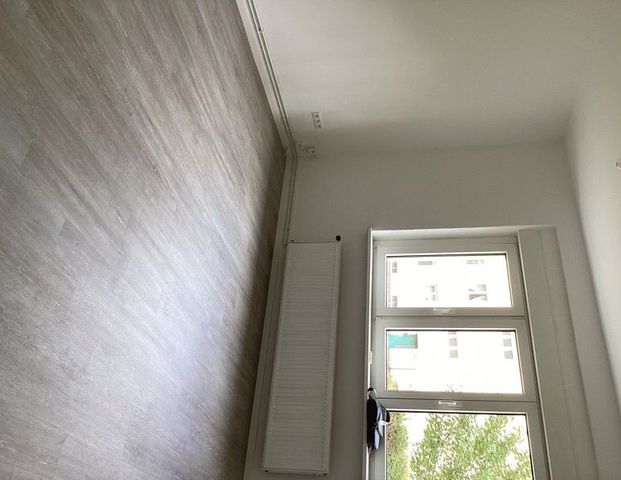 sanierte 2-Zimerwohnung mit Balkon, ruhig gelegen - Foto 1