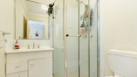 Shared furnished apartment 15min walk to Griffith University (University Square) - Photo 5