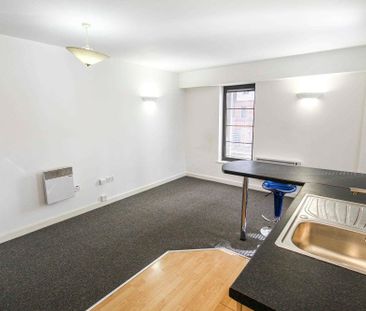 Park West, City Centre, Nottingham - Photo 1