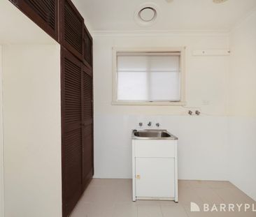 Spacious Living Close to Schools, Shops & Transport - Photo 6