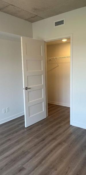 2 CH - 1 SDB - Terrebonne - $2,055 /mo - Photo 1