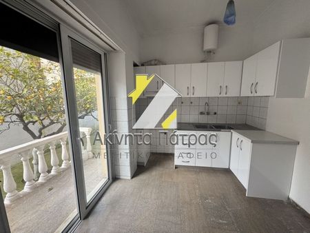 Διαμέρισμα για ενοικίαση - Παραλία, - Φωτογραφία 4