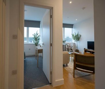 2 bedroom flat to rent - Photo 3