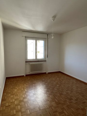 2.0 Zimmerwohnung direkt am Boulevard de Pérolles - Photo 3